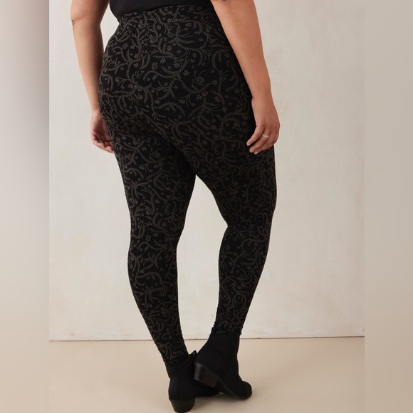 NWT 2X Penningtons Floral Printed Leggings - Picture 2 of 8